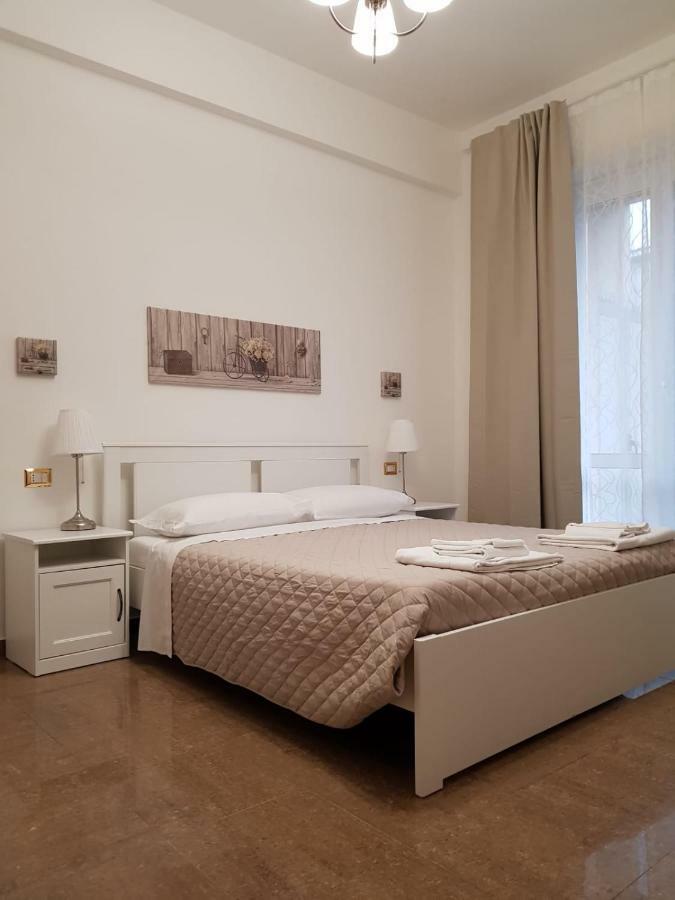 Interno Dieci Roma Exterior foto